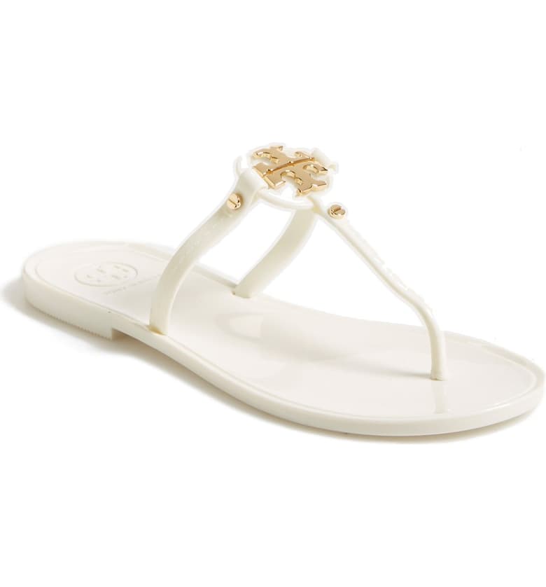 Ten Jelly Sandals to Wear Beachside, 3-2021