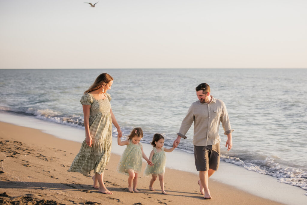 Family Beach Photo outfit ideas What To Wear For A Family Beach Photo